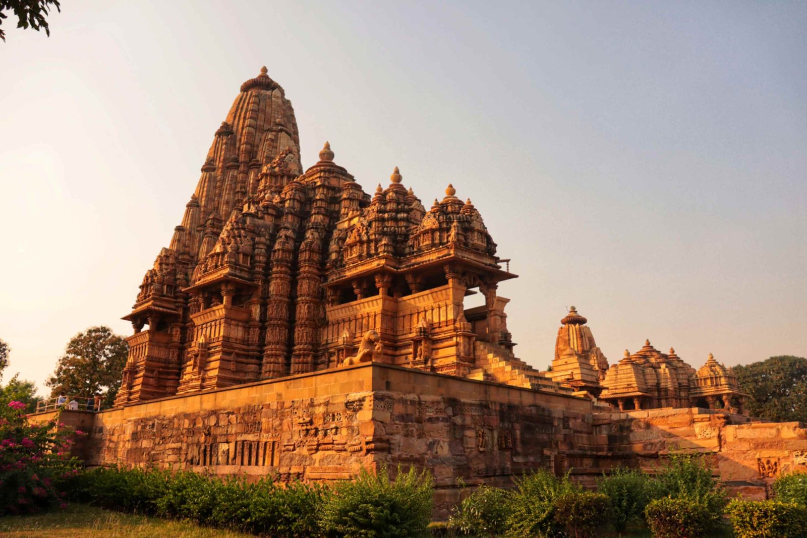 Khajuraho & Bandhavgarh